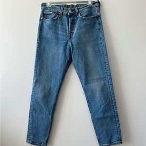 Levi’s Wedgie Icon Fit Size 28